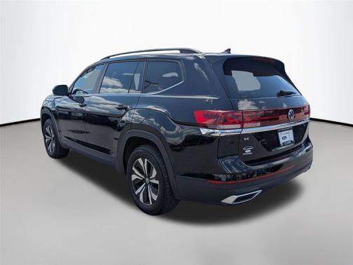 Deep Black Pearl 2025 Volkswagen Atlas 2.0T SE