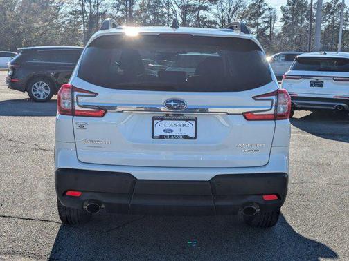 2024 Subaru Ascent Limited 8-Passenger