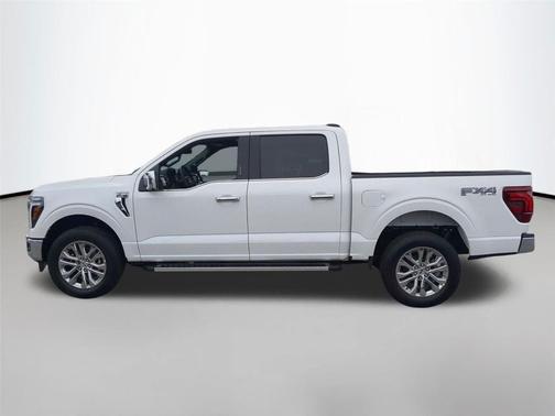 STAR WHITE METALLIC TRICOAT 2026 Ford F-150 Lariat