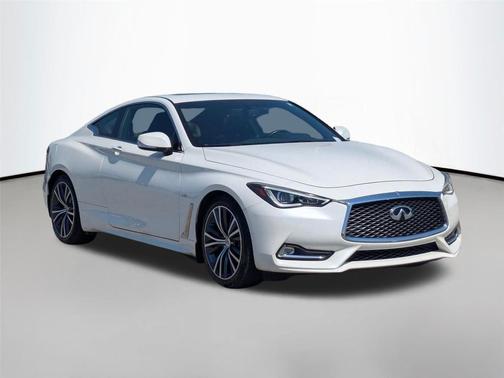 2018 INFINITI Q60 3.0T LUXE