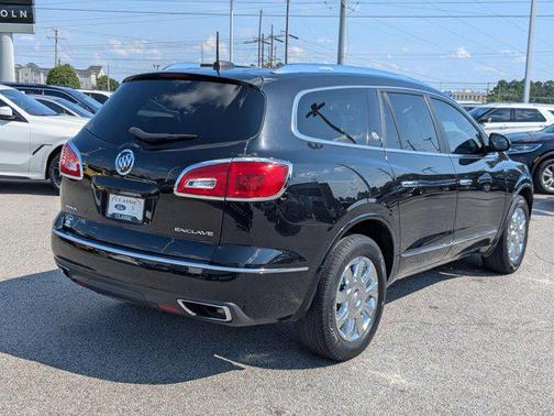 2017 Buick Enclave Leather