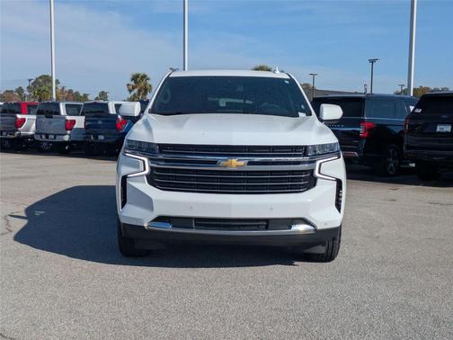 2024 Chevrolet Suburban LT