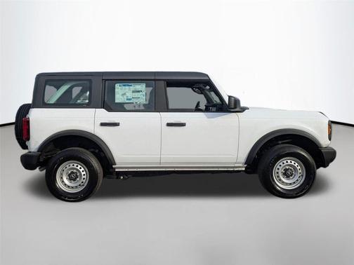 OXFORD WHITE 2026 Ford Bronco BASE