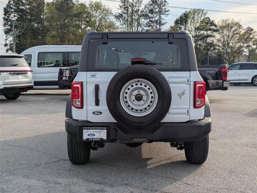 OXFORD WHITE 2026 Ford Bronco BASE