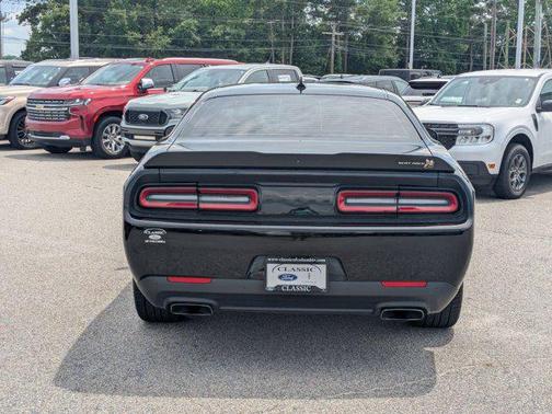 2022 Dodge Challenger R/T Scat Pack