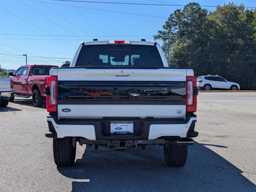 2026 Ford F-250 Platinum