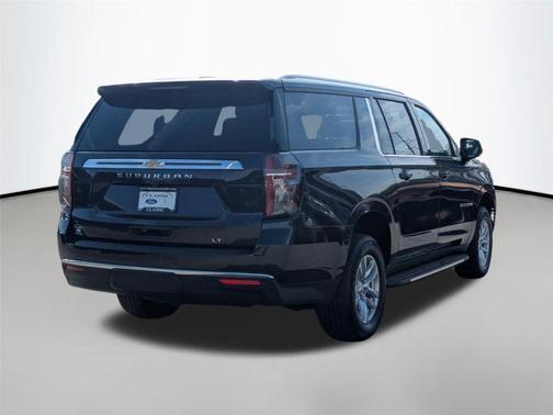 Dark Ash Metallic 2024 Chevrolet Suburban LT