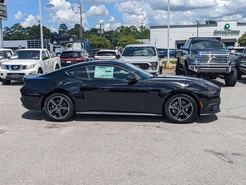 2025 Ford Mustang EcoBoost Premium