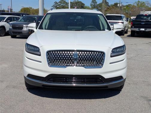 2022 Lincoln Nautilus Standard