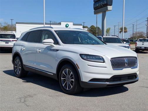 2022 Lincoln Nautilus Standard
