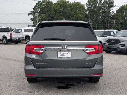 2019 Honda Odyssey Elite