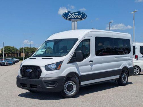 2025 Ford Transit-350 XL