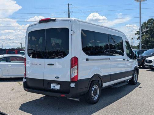 2025 Ford Transit-350 XL