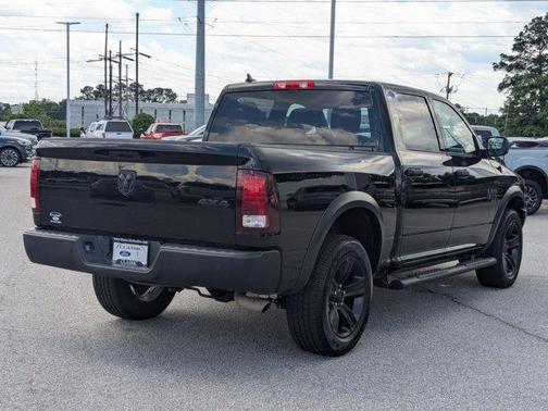 2022 RAM 1500 Classic Warlock Crew Cab 4x4 5'7' Box