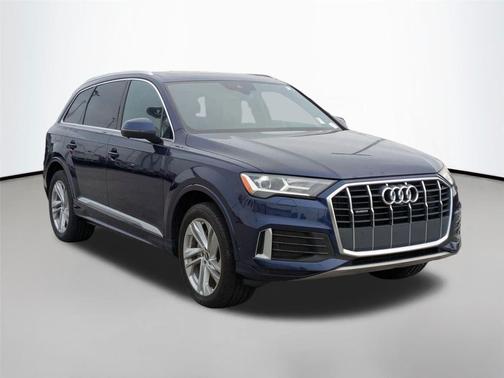2021 Audi Q7 45 Premium Plus