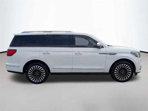 PRISTINE WHITE 2020 Lincoln Navigator Black Label