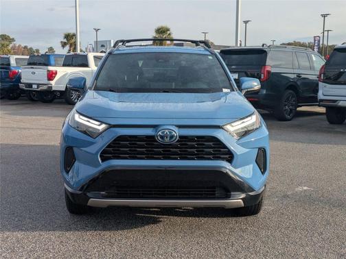 2023 Toyota RAV4 Hybrid SE