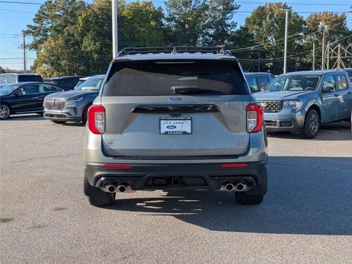 2020 Ford Explorer ST