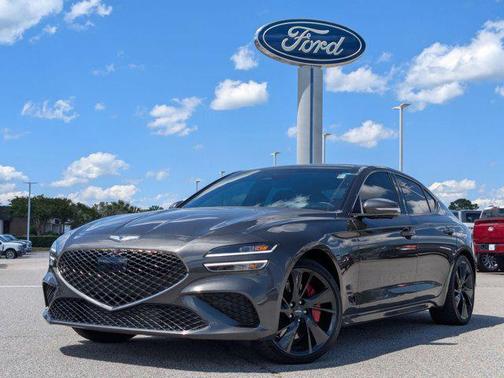 2023 Genesis G70 3.3T RWD