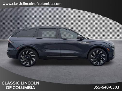 2024 Lincoln Nautilus Reserve