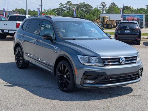 2021 Volkswagen Tiguan 2.0T SE R-Line Black