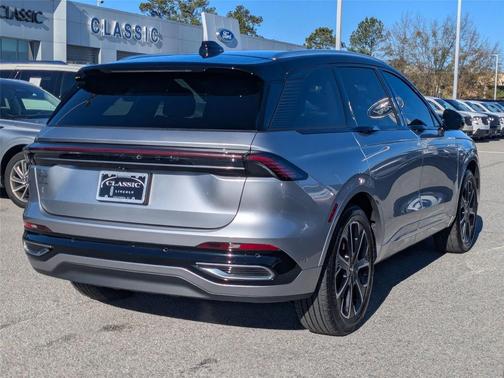 2024 Lincoln Nautilus Reserve