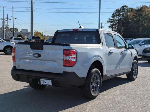 2025 Ford Maverick XLT