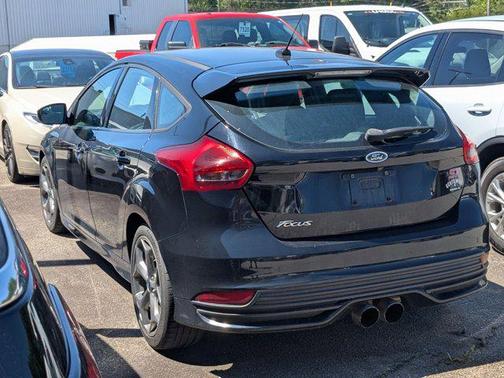 2018 Ford Focus ST ST