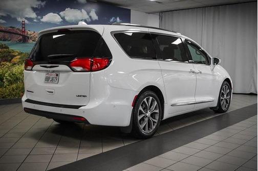 2018 Chrysler Pacifica Limited