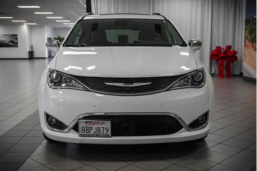 2018 Chrysler Pacifica Limited