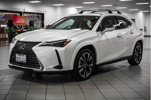 2025 Lexus UX 300h Premium
