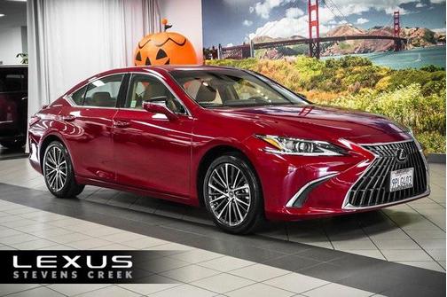 2025 Lexus ES 300h Base
