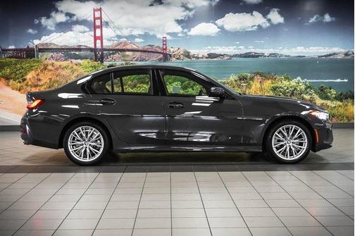 2023 BMW 330 xDrive