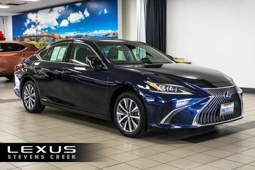 2020 Lexus ES 300h Base