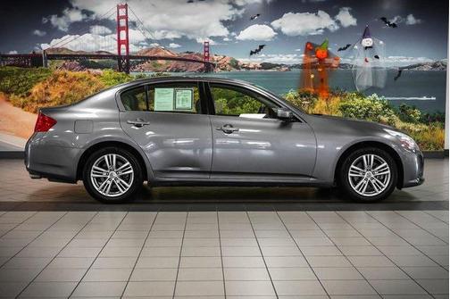 2011 INFINITI G37 Journey