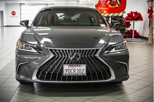 2022 Lexus ES 350 Luxury