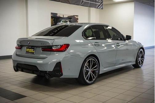 2023 BMW 330 330i