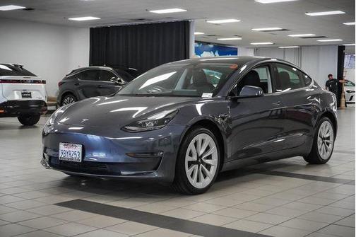 2022 Tesla Model 3 Long Range