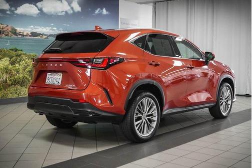 2022 Lexus NX 350h Luxury