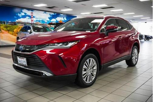 2023 Toyota Venza XLE