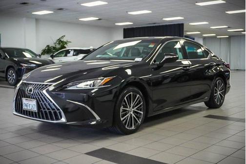 2024 Lexus ES 300h Base