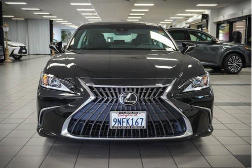 2024 Lexus ES 300h Base