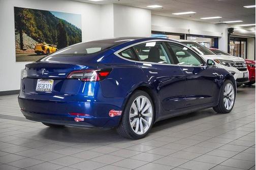 2018 Tesla Model 3 Long Range