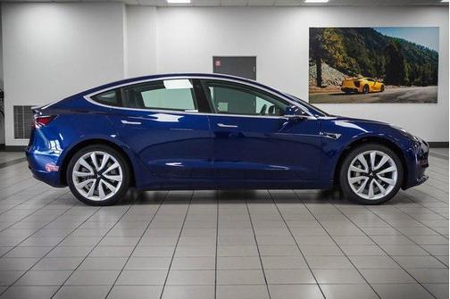 2018 Tesla Model 3 Long Range