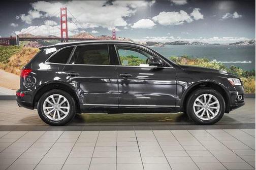 2015 Audi Q5 2.0T Premium Plus