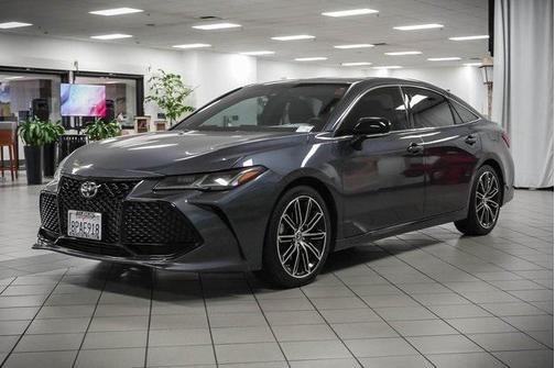 2019 Toyota Avalon Touring