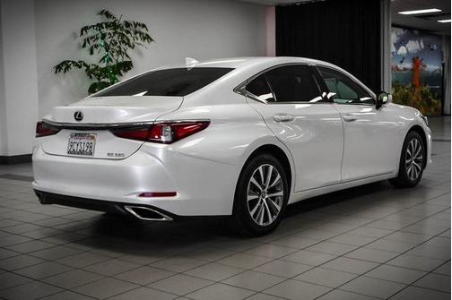 2019 Lexus ES 350 Base