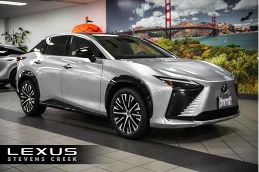 2023 Lexus RZ 450e Luxury