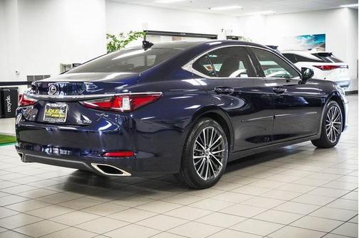 2023 Lexus ES 350 Base