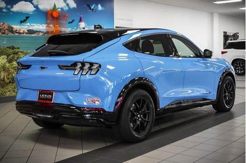 2022 Ford Mustang Mach-E Premium